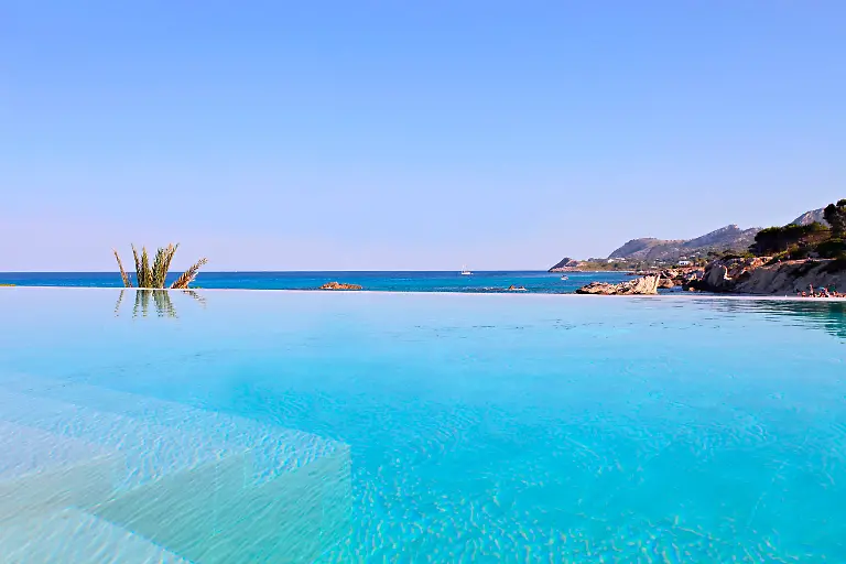 Son_Moll_Poolanlage 2